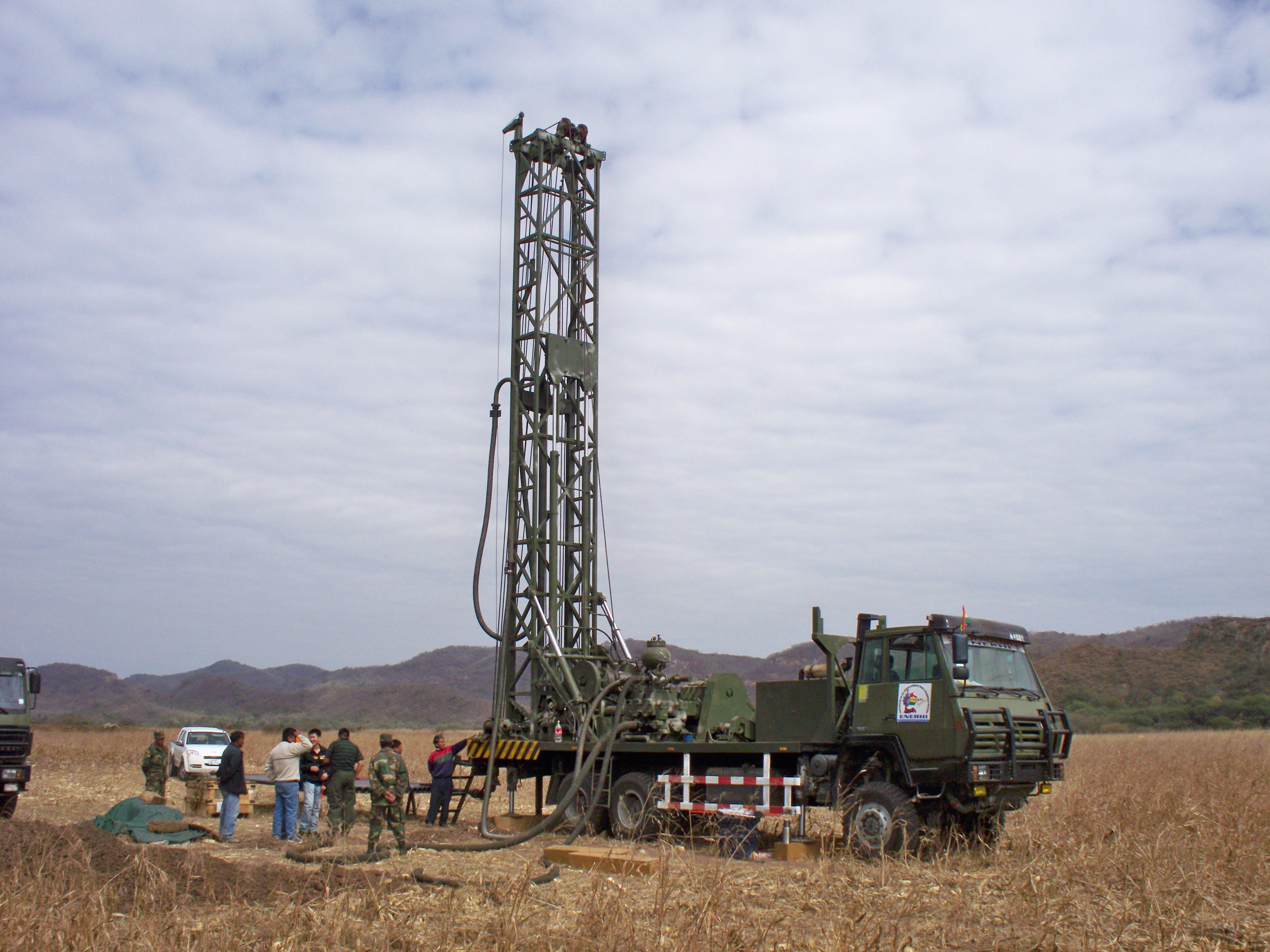 SPC-300HW车载水井钻机